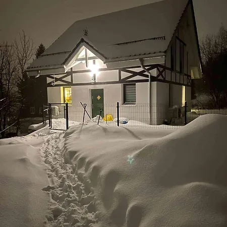 Lisi Rewir - Fox District House Ferienhaus